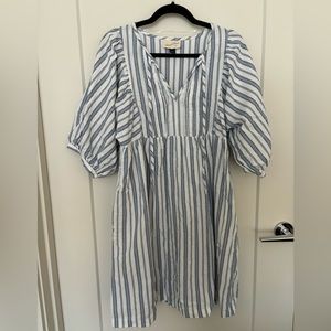 Universal Thread Casual Shift Dress